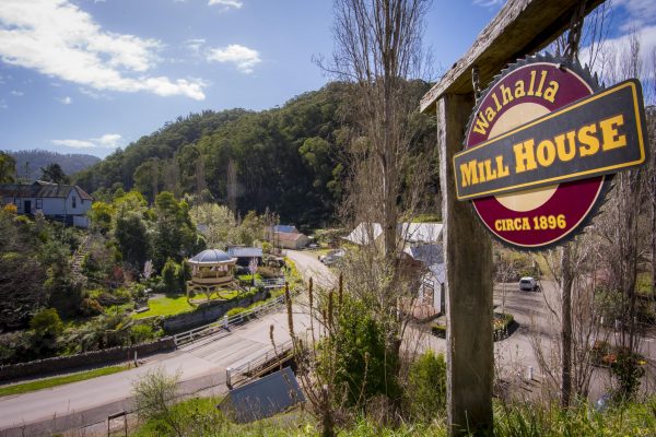 The best views over the heart of Walhalla